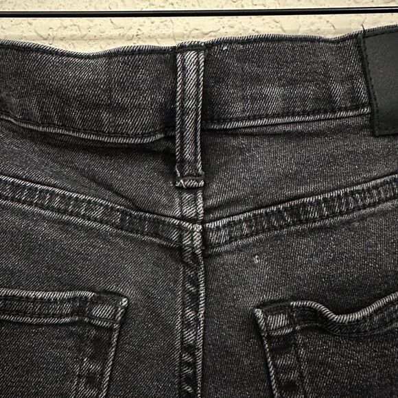 EVERLANE The High Rise Skinny Jeans Button-Fly in Washed Black - Picture 7 of 14